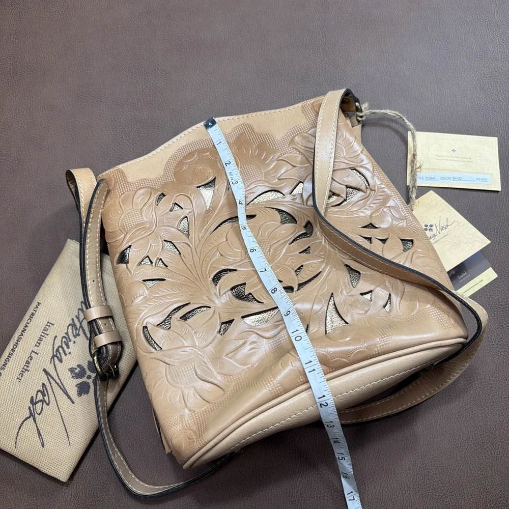 Patricia Nash Crossbody Sling Bag LAVELLO Sand Color Cut Out Floral Leather New!